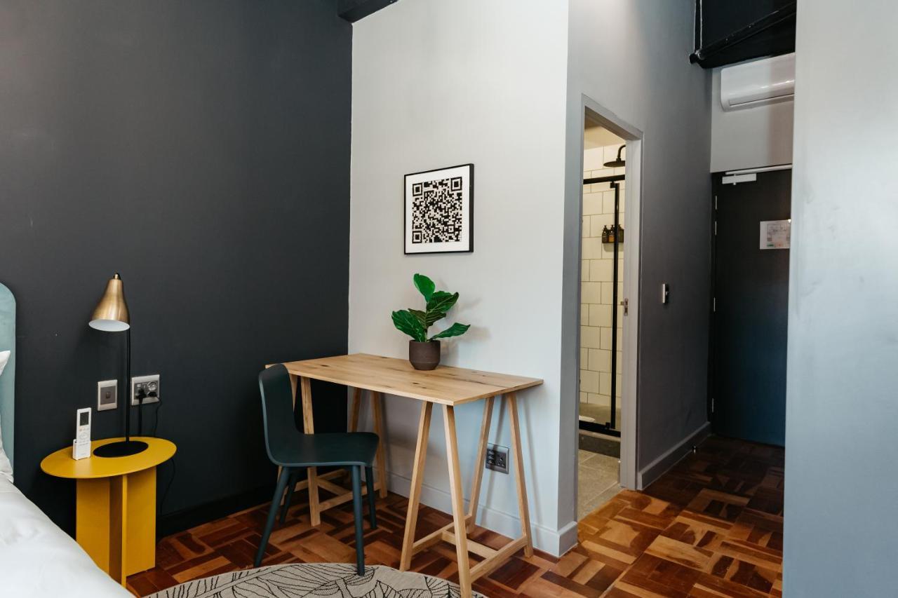 Blackbrick Cape Town Foreshore 외부 사진